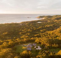 Jugoon - Darwin Holiday