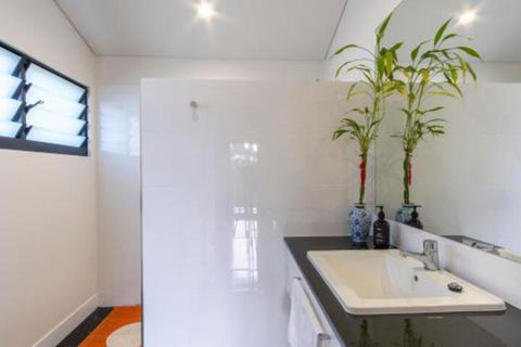 Jugoon - Darwin Holiday 5