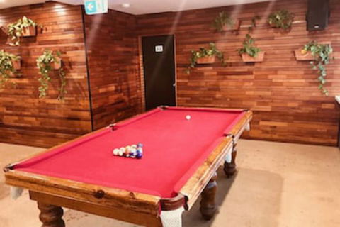 Down Under Hostels - Surfers Paradise - Darwin Holiday 0