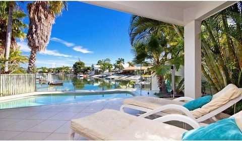 14 Ravenwood Drive - Darwin Holiday 2