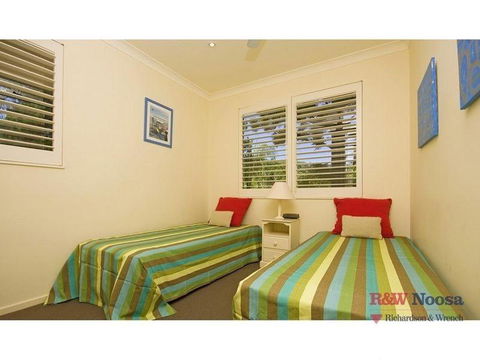 Belle De Jour U5 - Darwin Holiday 1