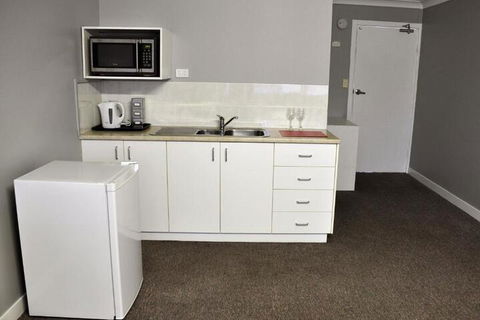 Bribie Island Square - Darwin Holiday 2