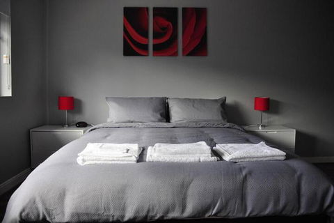 Bribie Island Square - Darwin Holiday 3