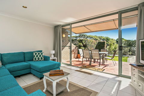 A Perfect Stay - 2 James Cook Apartments - Darwin Holiday 4