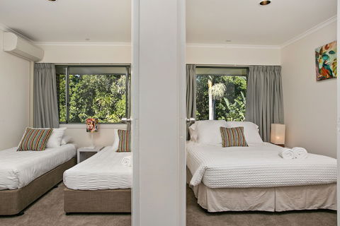 A Perfect Stay - 2 James Cook Apartments - Darwin Holiday 0
