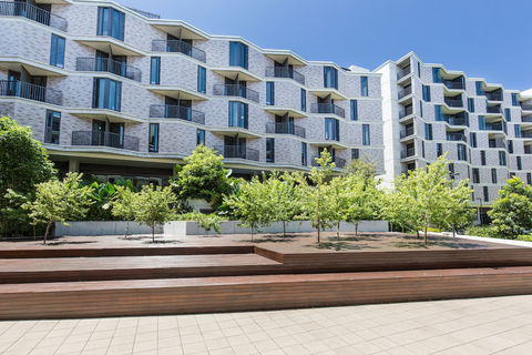 Racecourse Space Pop Up - Darwin Holiday 5