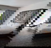 Mercure Launceston - Darwin Holiday