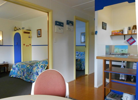 King Island Accommodation Cottages - Darwin Holiday 1