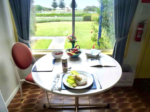 King Island Accommodation Cottages - Darwin Holiday 0