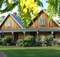 The Carriages Boutique Hotel  Vineyard - Darwin Holiday