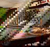 The Raglan - Darwin Holiday