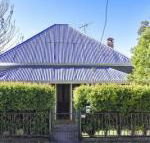The Grey House - Darwin Holiday