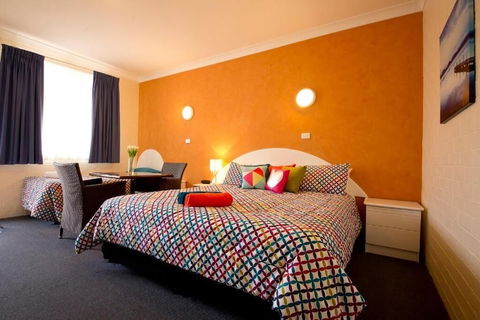 Tuncurry Beach Motel - Darwin Holiday 0