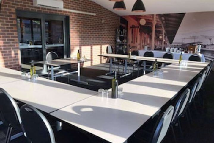 Junee NSW Darwin Holiday