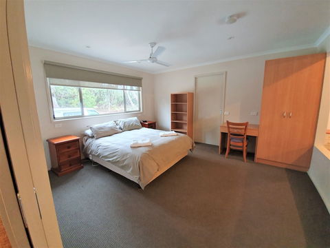 Waterfront Retreat At Wattle Point - Darwin Holiday 4
