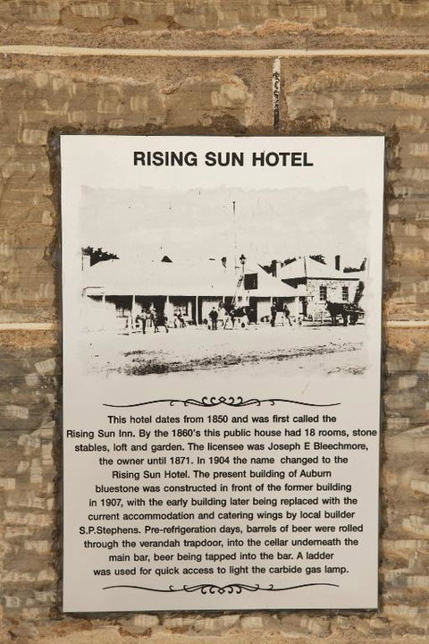 The Rising Sun Hotel - Darwin Holiday 6