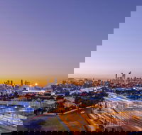 Oaks Brisbane Woolloongabba Suites - Darwin Holiday