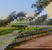 Emmas Cottage Vineyard - Darwin Holiday