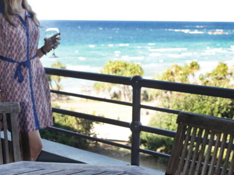 Mintee On Deadmans - Darwin Holiday 2