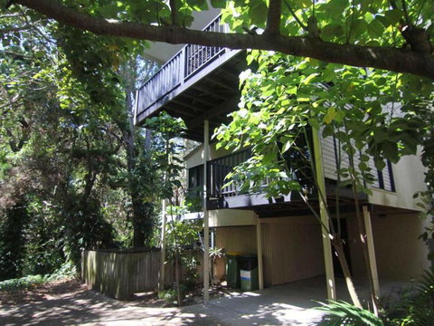 Straddie Beach House 2 - Darwin Holiday 2