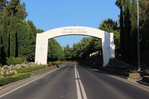 Barossa Bed & Breakfast - Darwin Holiday 1