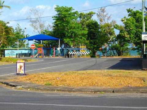 Kurrmine Beach Motel - Darwin Holiday 2