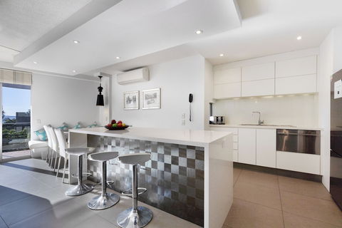 The Cove Noosa - Darwin Holiday 2