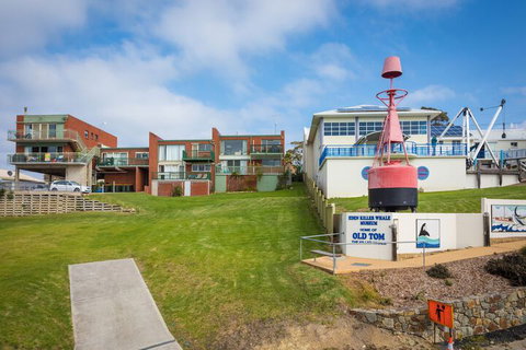 Whalevue - Darwin Holiday 2