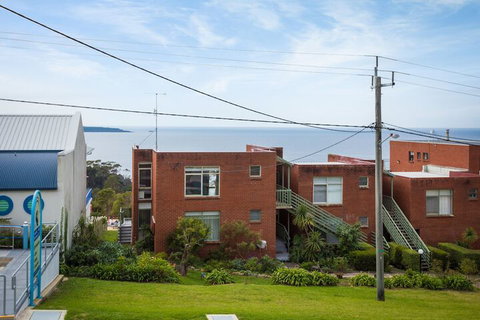 Whalevue - Darwin Holiday 1