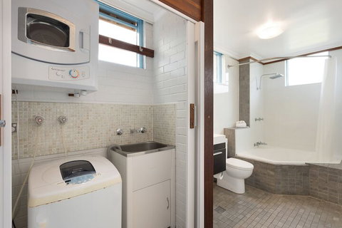 Whalevue - Darwin Holiday 4