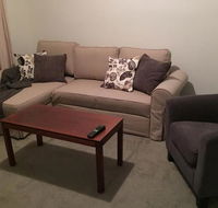 5301 B  B - Darwin Holiday