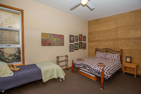 The Chocolate Lily Bed & Breakfast - Darwin Holiday 7