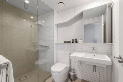 Mono Apartments On La Trobe - Darwin Holiday 2