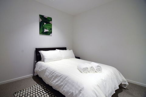 Mono Apartments On La Trobe - Darwin Holiday 4