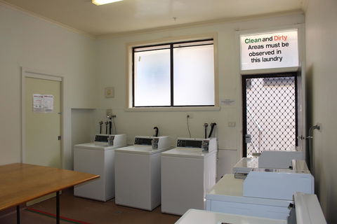 SJ Hostel - Darwin Holiday 3