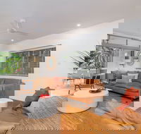 Seascape Holidays - Club Tropical Apts - Darwin Holiday