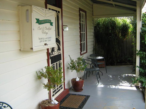 Cuddledoon Cottages Rutherglen - Darwin Holiday 6