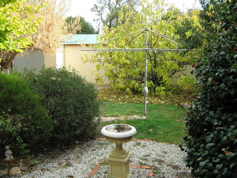 Cuddledoon Cottages Rutherglen - Darwin Holiday 3