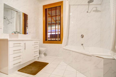 Ashcroft Apartments - Darwin Holiday 3