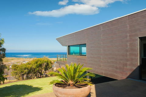 The Roozen Residence - Darwin Holiday 2