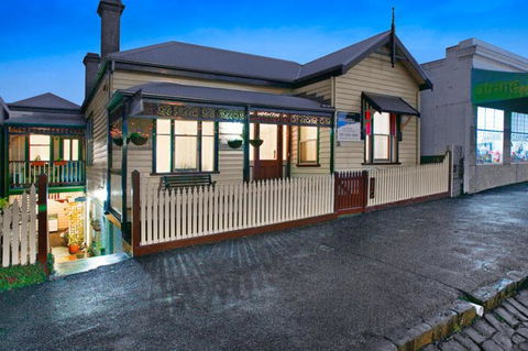 Benambra Bed & Breakfast - Darwin Holiday 4