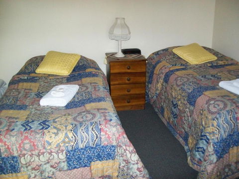 Benambra Bed & Breakfast - Darwin Holiday 1