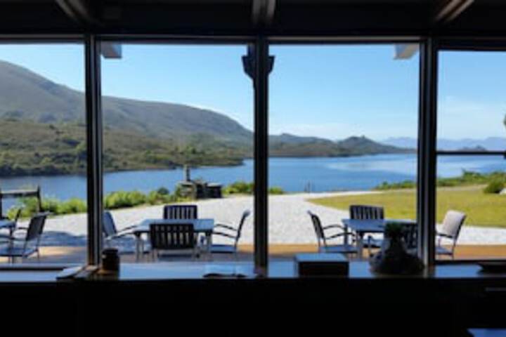 Strathgordon TAS Darwin Holiday