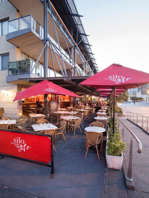 Honeysuckle Executive Suites - Darwin Holiday 1