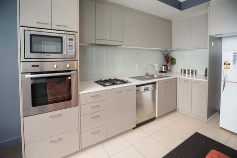 Honeysuckle Executive Suites - Darwin Holiday 4