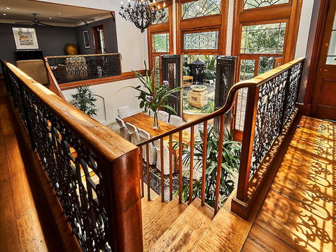 The Regents Park Mansion - Darwin Holiday 4