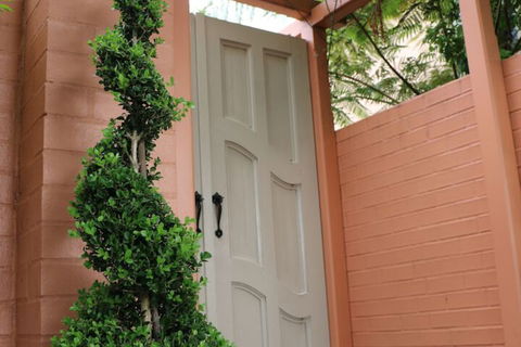 Maison De May Boutique Bed & Breakfast - Darwin Holiday 3