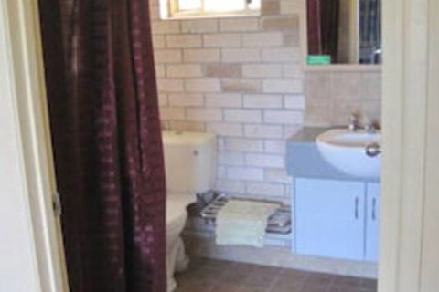 Tailwaggers Rainforest Retreat - Darwin Holiday 4