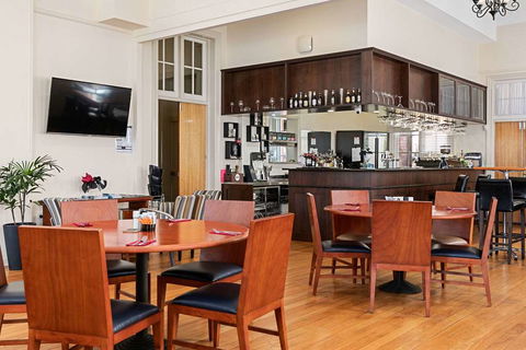 Quality Hotel Regent Rockhampton - Darwin Holiday 16