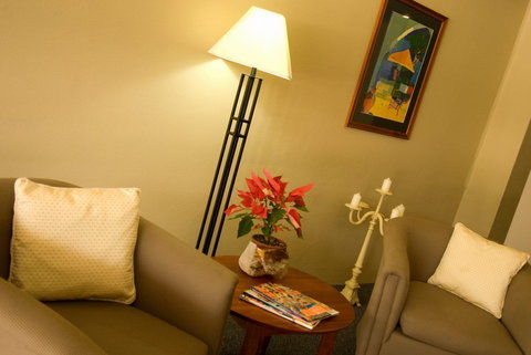 Rockhampton Plaza Hotel - Darwin Holiday 1